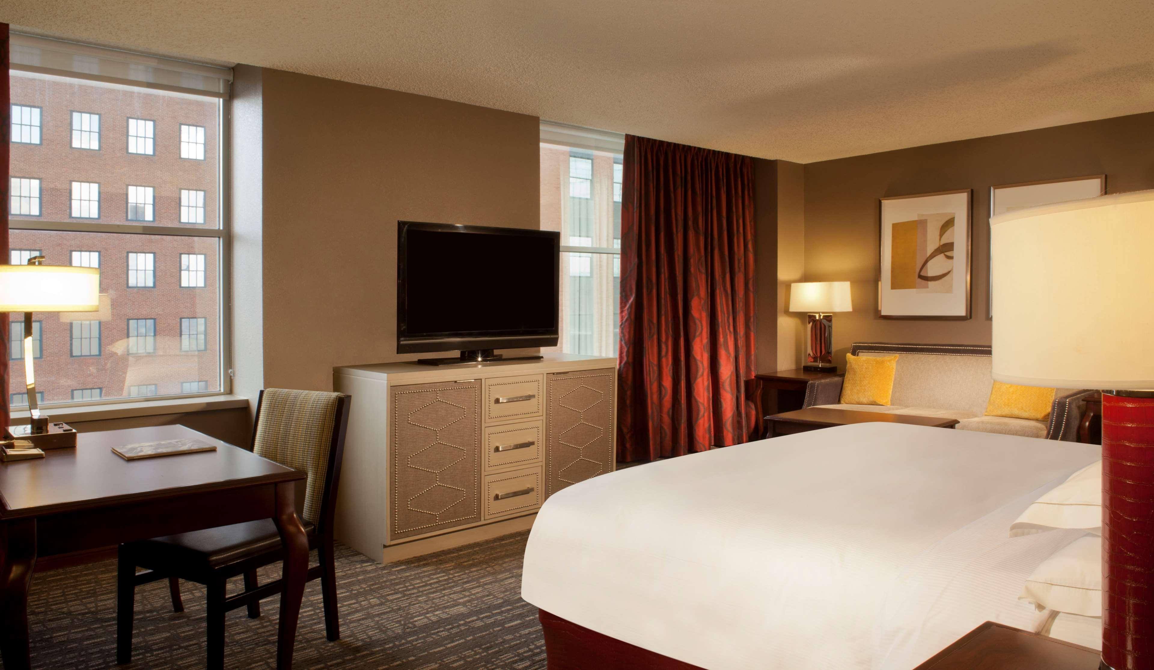 Hilton Fort Worth Exterior photo