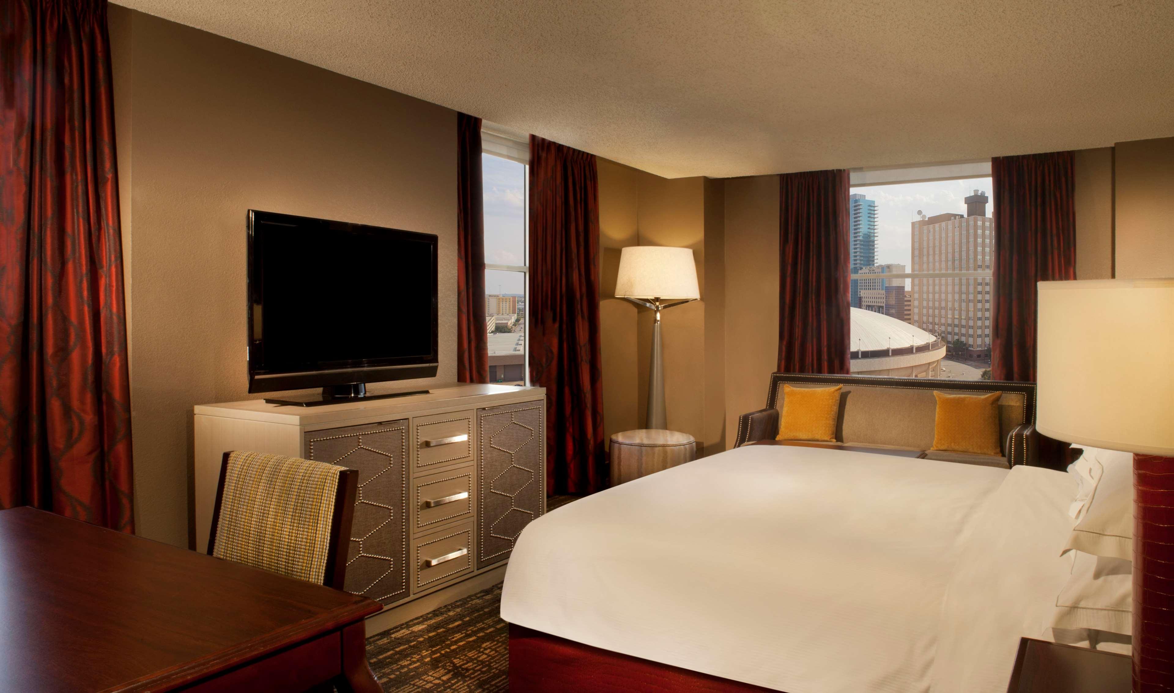 Hilton Fort Worth Exterior photo