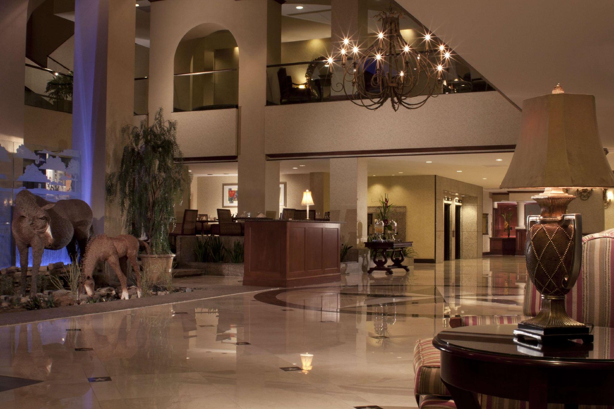 Hilton Fort Worth Exterior photo