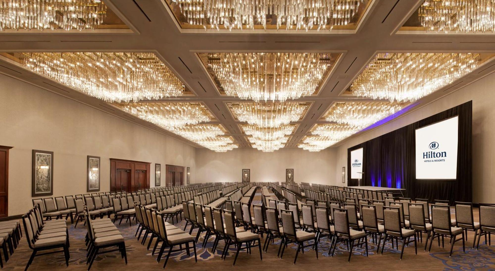 Hilton Fort Worth Exterior photo
