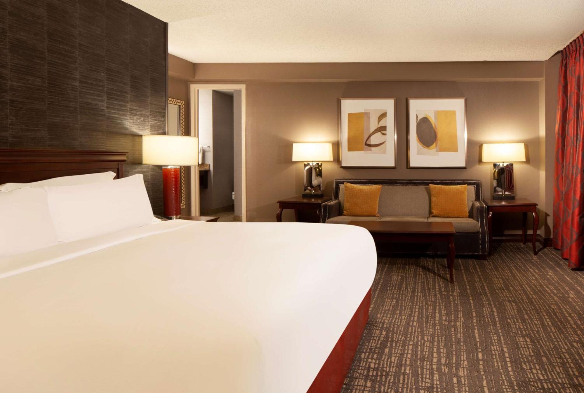 Hilton Fort Worth Exterior photo