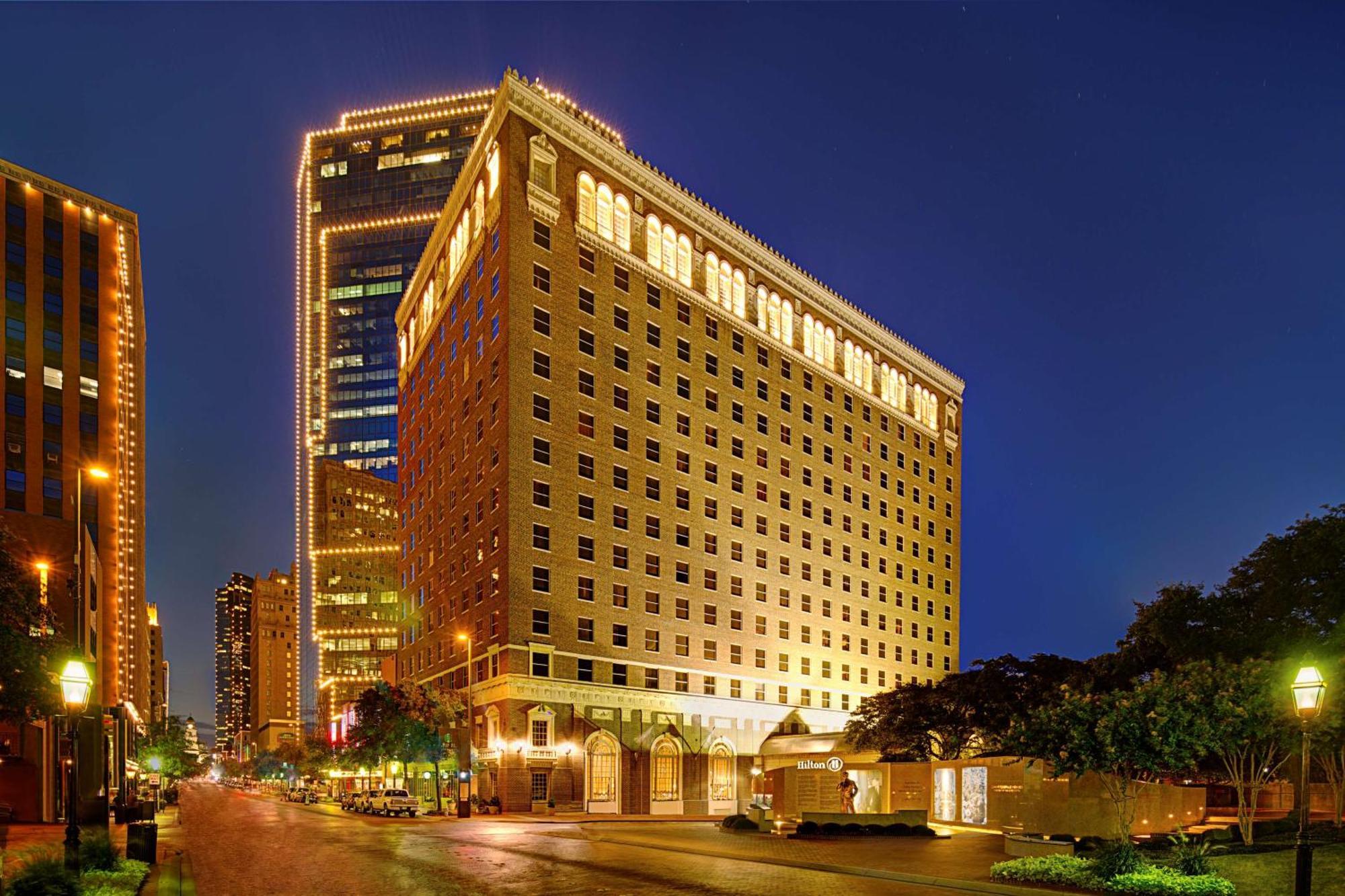 Hilton Fort Worth Hotel Exterior photo